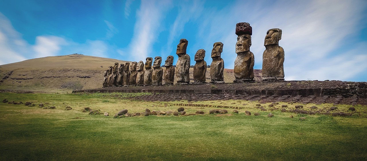 Памятники на острове Пасхи